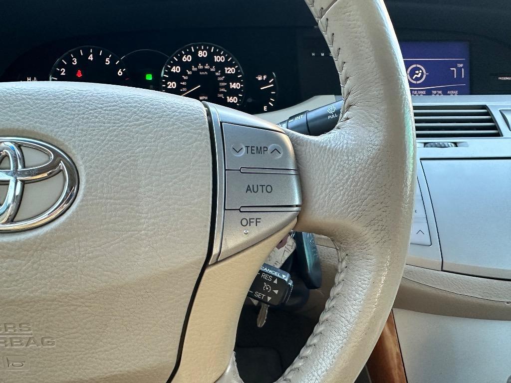 used 2005 Toyota Avalon car, priced at $7,950