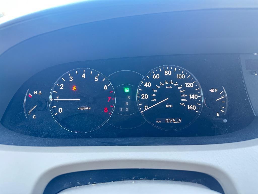 used 2005 Toyota Avalon car, priced at $7,950