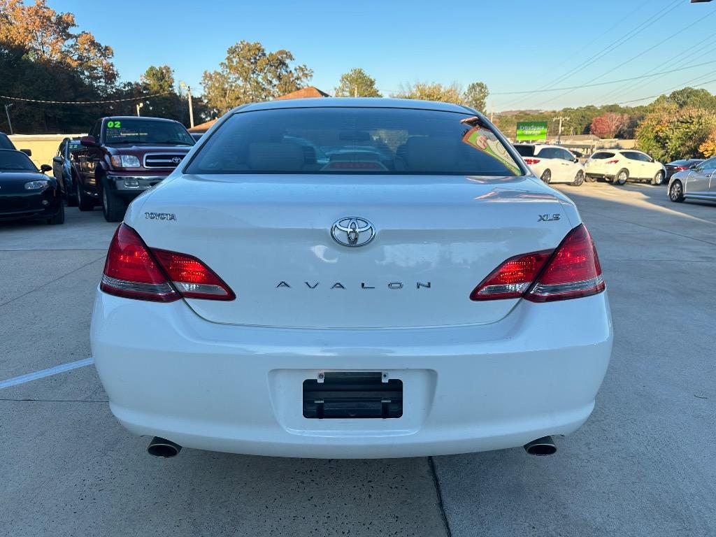 used 2005 Toyota Avalon car, priced at $7,950