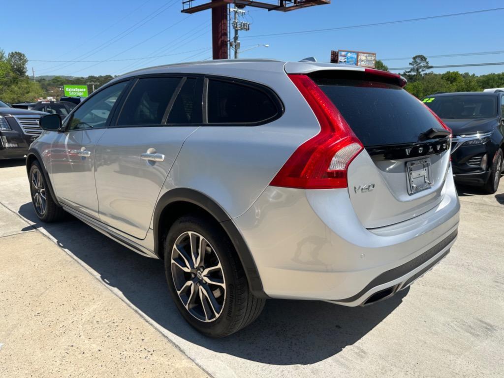 used 2016 Volvo V60 Cross Country car, priced at $9,450