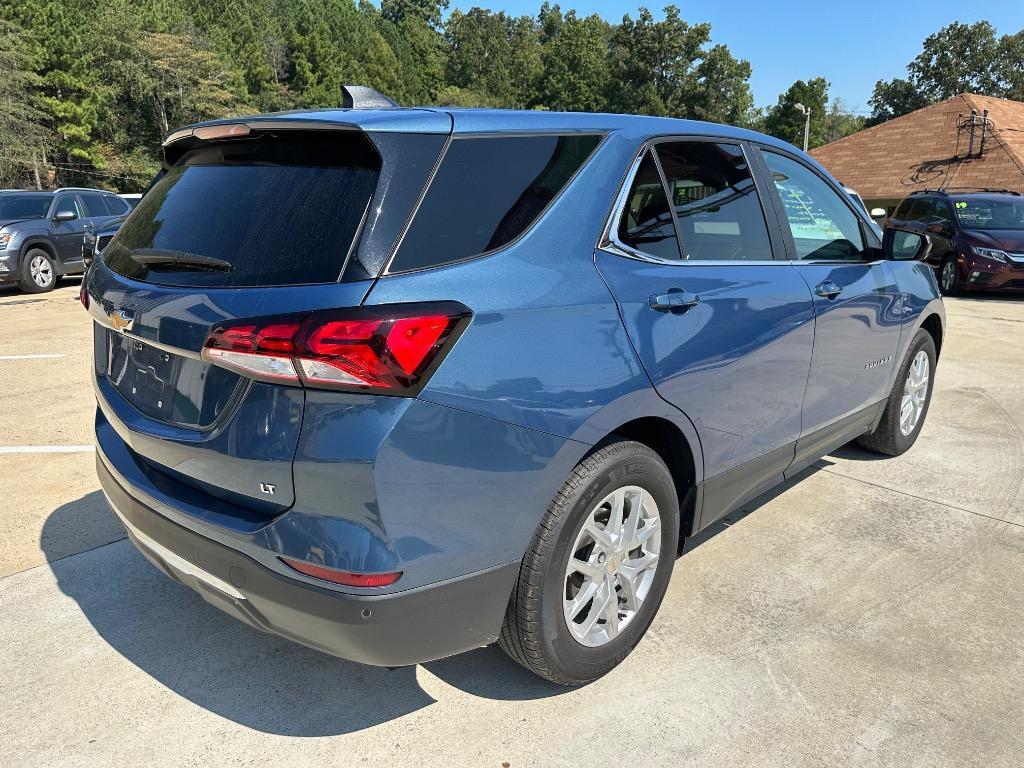 used 2024 Chevrolet Equinox car, priced at $19,950