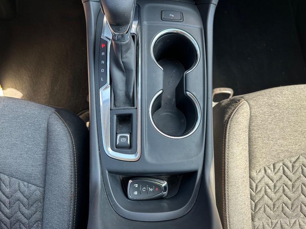 used 2024 Chevrolet Equinox car, priced at $19,950