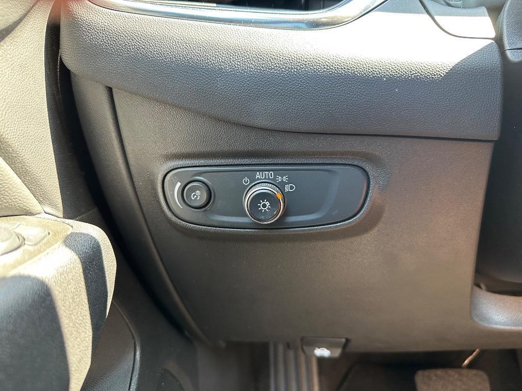 used 2024 Chevrolet Equinox car, priced at $19,950