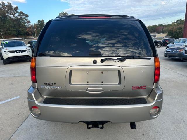 used 2003 GMC Envoy car, priced at $4,950