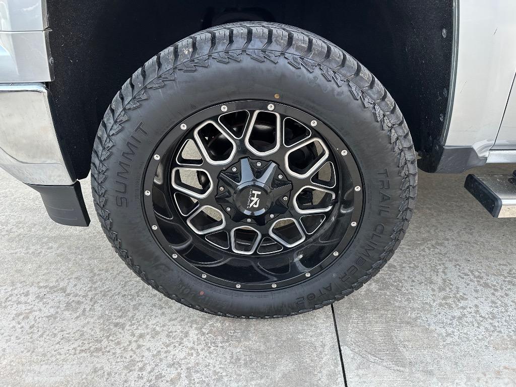 used 2014 Chevrolet Silverado 1500 car, priced at $18,950