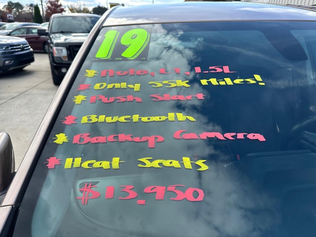 used 2019 Chevrolet Equinox car, priced at $11,950