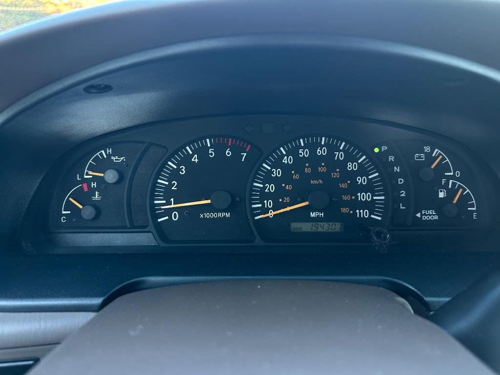 used 2002 Toyota Tundra car, priced at $10,950