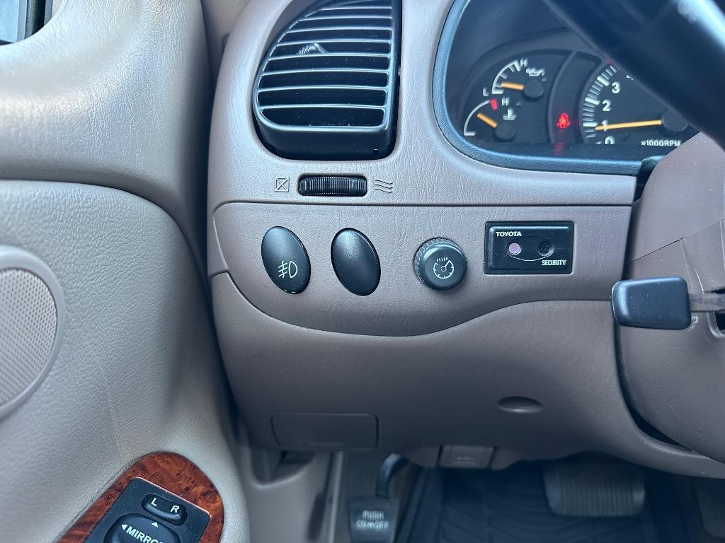 used 2002 Toyota Tundra car, priced at $10,950