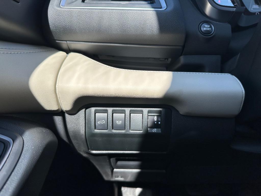 used 2023 Subaru Ascent car, priced at $24,950