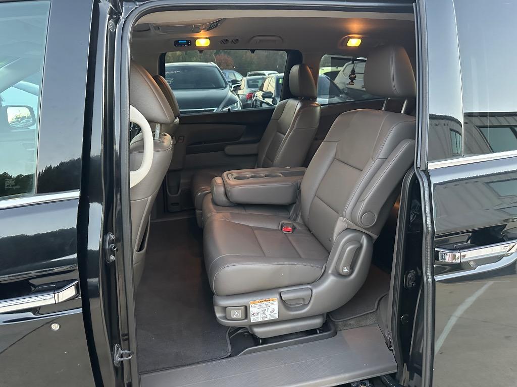 used 2013 Honda Odyssey car, priced at $9,950