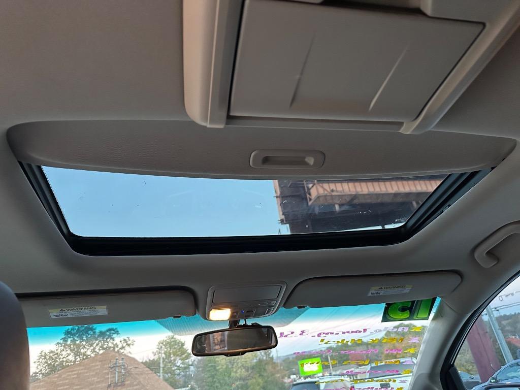 used 2013 Honda Odyssey car, priced at $9,950