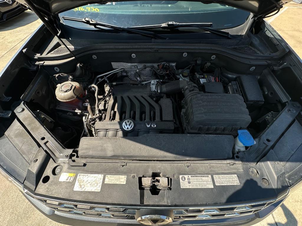 used 2018 Volkswagen Atlas car, priced at $15,950