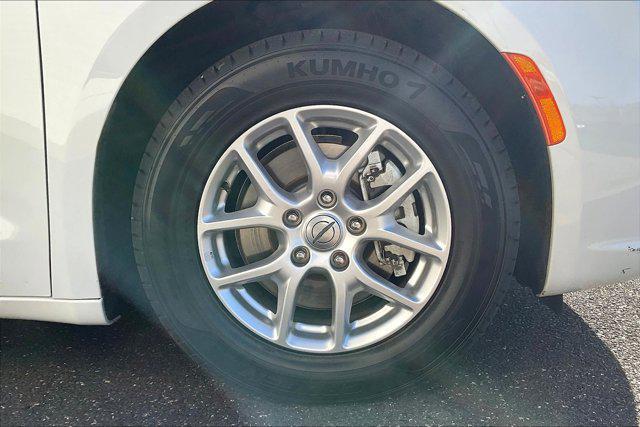 used 2022 Chrysler Pacifica car, priced at $22,999
