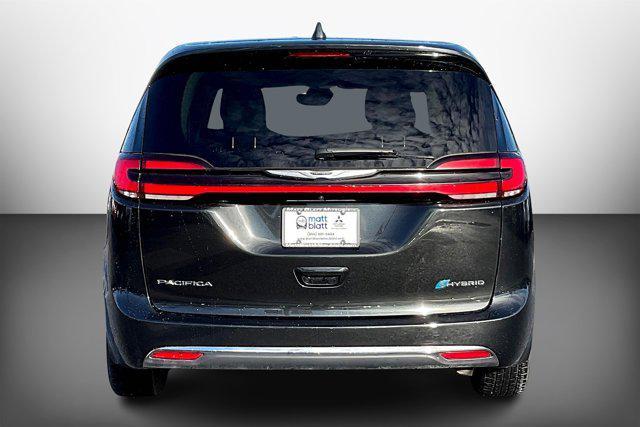 used 2022 Chrysler Pacifica Hybrid car, priced at $24,310