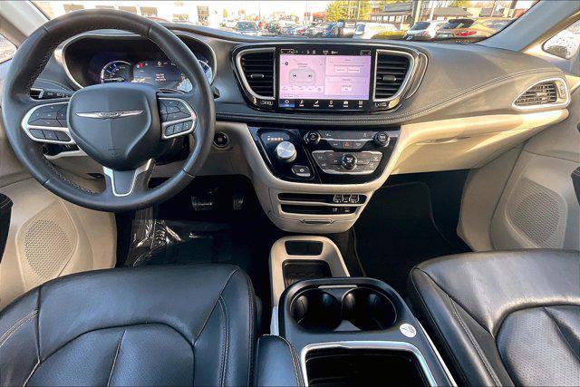 used 2022 Chrysler Pacifica Hybrid car, priced at $24,310