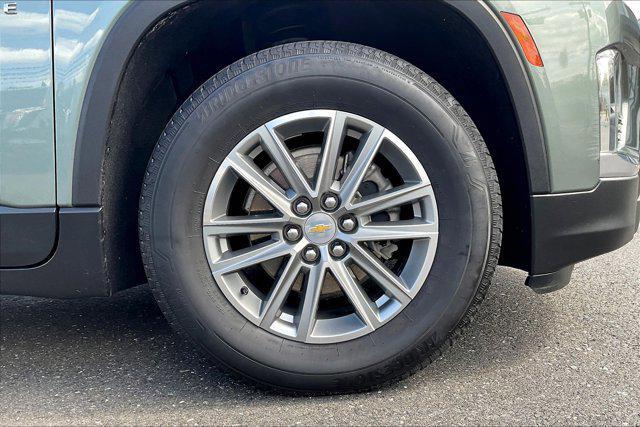 used 2023 Chevrolet Traverse car, priced at $29,799