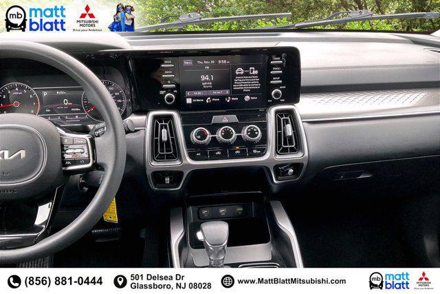 used 2022 Kia Sorento car, priced at $26,899
