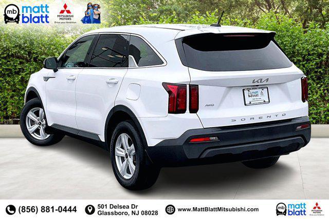 used 2022 Kia Sorento car, priced at $26,899