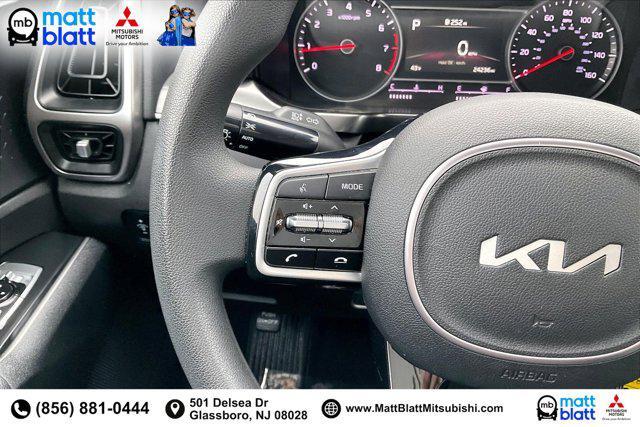 used 2022 Kia Sorento car, priced at $26,899