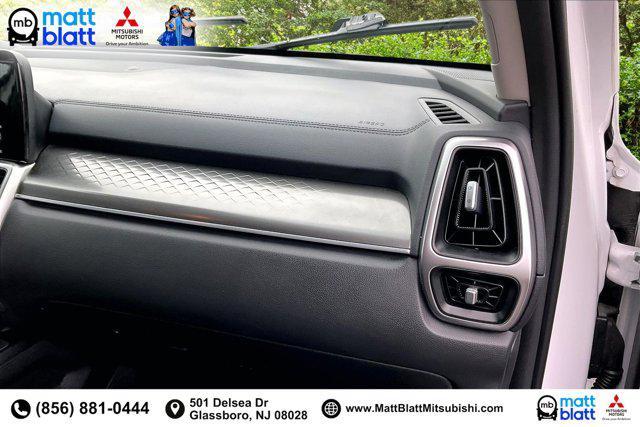 used 2022 Kia Sorento car, priced at $26,899