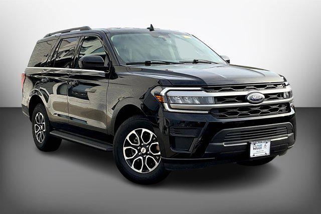 used 2024 Ford Expedition car, priced at $57,832