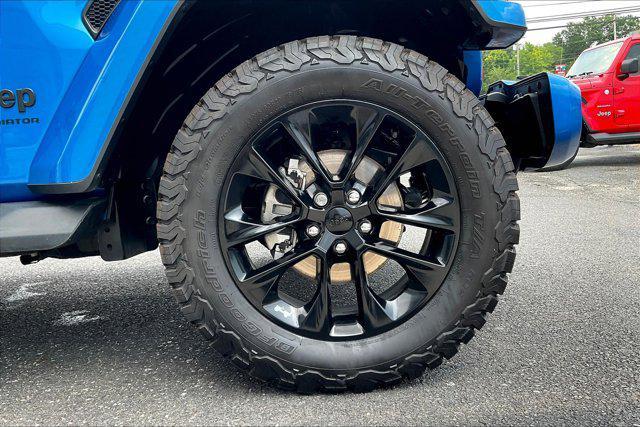 used 2023 Jeep Gladiator car, priced at $39,899