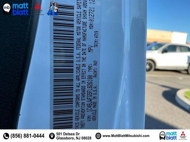 used 2015 Jeep Wrangler Unlimited car, priced at $23,999