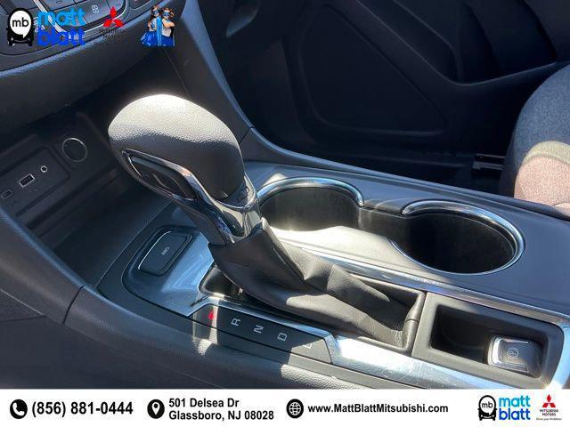 used 2024 Chevrolet Equinox car, priced at $21,999