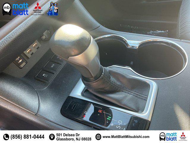 used 2019 Toyota Highlander car, priced at $22,999