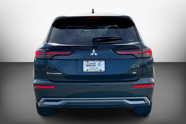 new 2025 Mitsubishi Outlander car, priced at $39,970