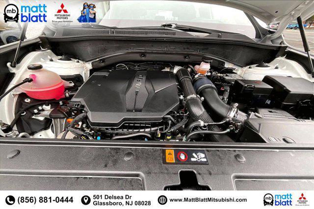 used 2022 Hyundai Santa Fe car, priced at $31,199