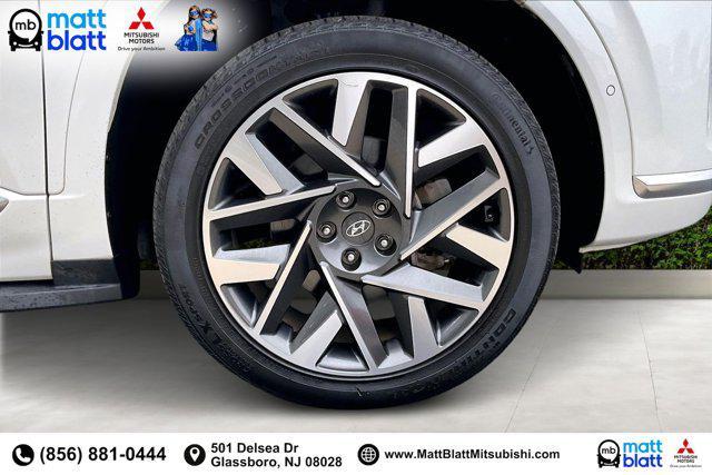 used 2022 Hyundai Santa Fe car, priced at $31,199