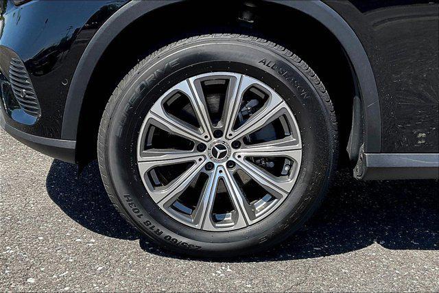 used 2024 Mercedes-Benz GLC 300 car, priced at $42,895