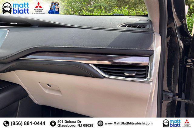 used 2021 Cadillac XT4 car, priced at $23,499