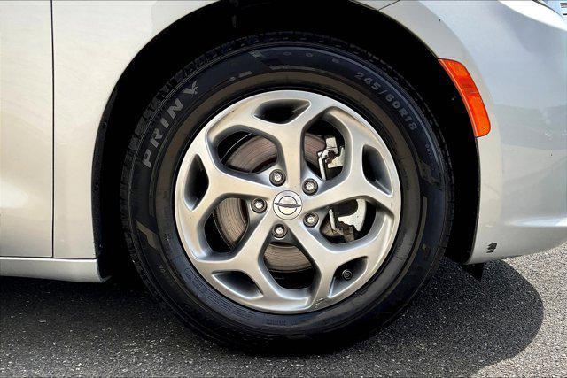 used 2023 Chrysler Pacifica car, priced at $29,698