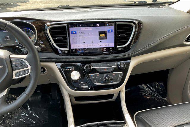 used 2023 Chrysler Pacifica car, priced at $29,698
