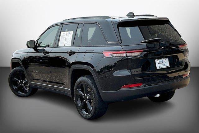 used 2023 Jeep Grand Cherokee car, priced at $34,895