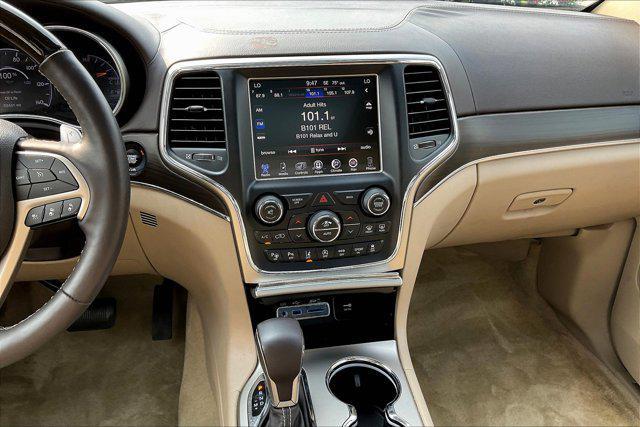 used 2017 Jeep Grand Cherokee car