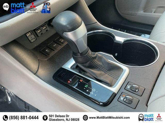 used 2019 Toyota Highlander car, priced at $25,599