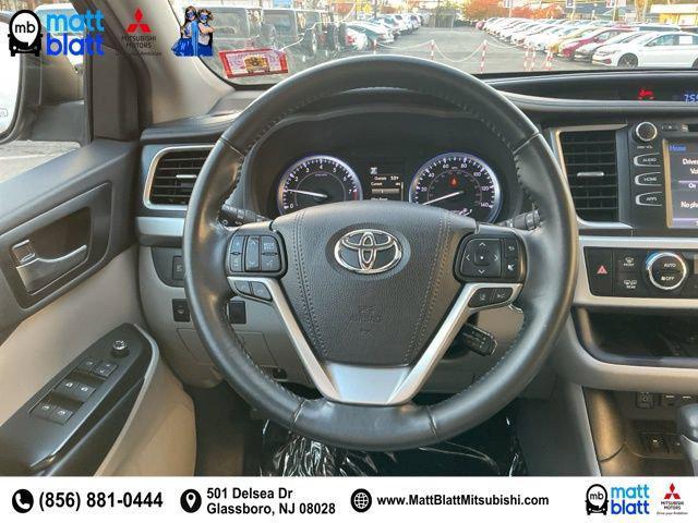 used 2019 Toyota Highlander car, priced at $25,599