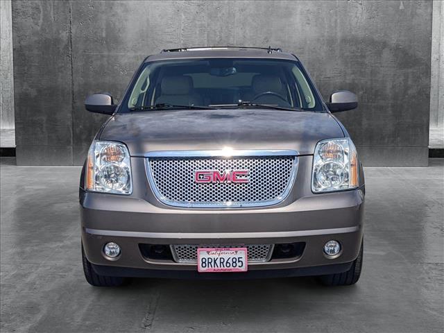 used 2014 GMC Yukon car, priced at $21,822