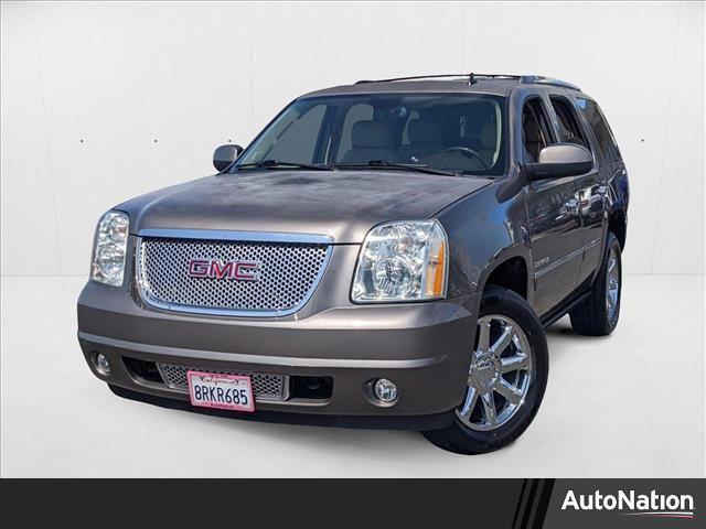 used 2014 GMC Yukon car, priced at $19,933