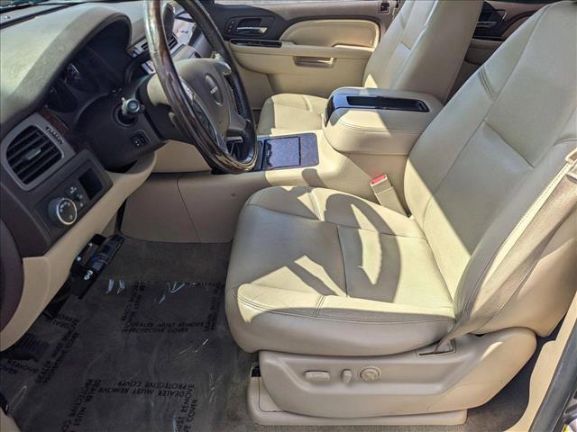 used 2014 GMC Yukon car, priced at $21,822