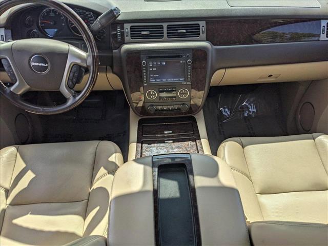 used 2014 GMC Yukon car, priced at $21,822