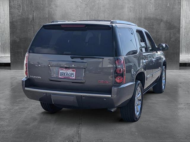 used 2014 GMC Yukon car, priced at $21,822