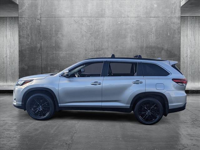 used 2019 Toyota Highlander car, priced at $26,322