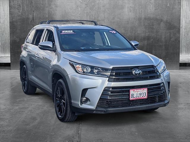 used 2019 Toyota Highlander car, priced at $26,322