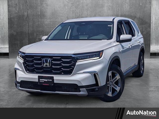 new 2025 Honda Pilot car, priced at $43,088