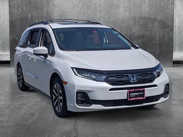 new 2025 Honda Odyssey car, priced at $41,875