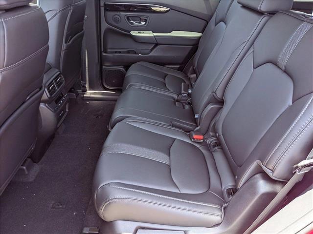 new 2025 Honda Pilot car, priced at $43,088